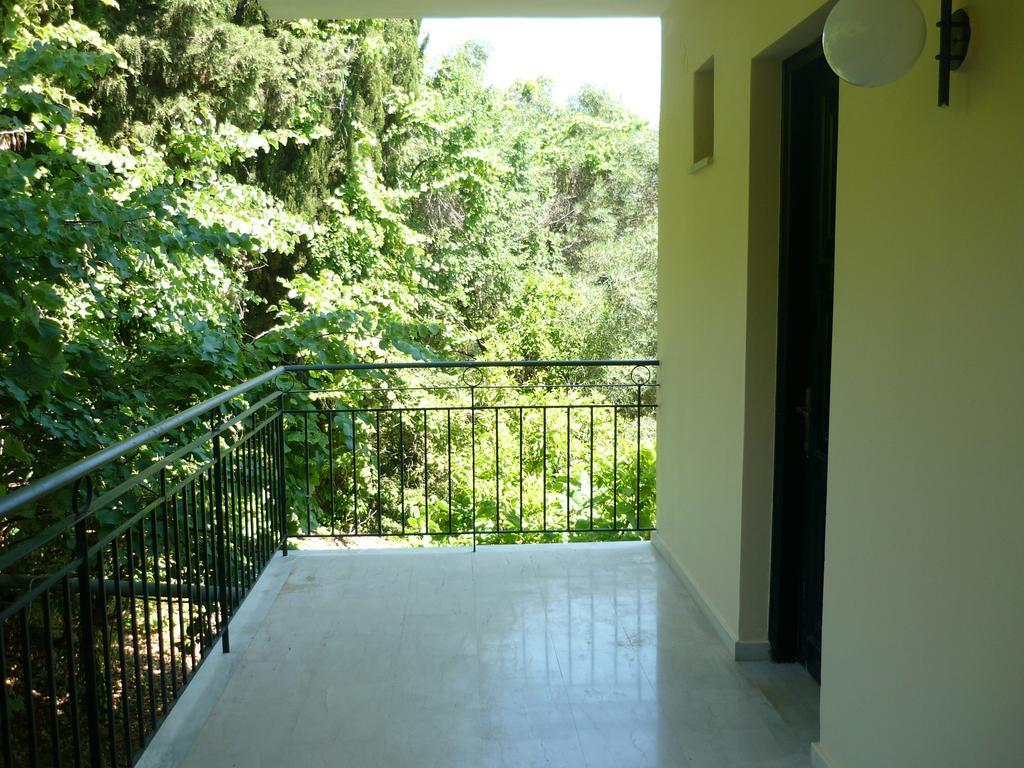 Karina Hotel Μπενίτσες Εξωτερικό φωτογραφία