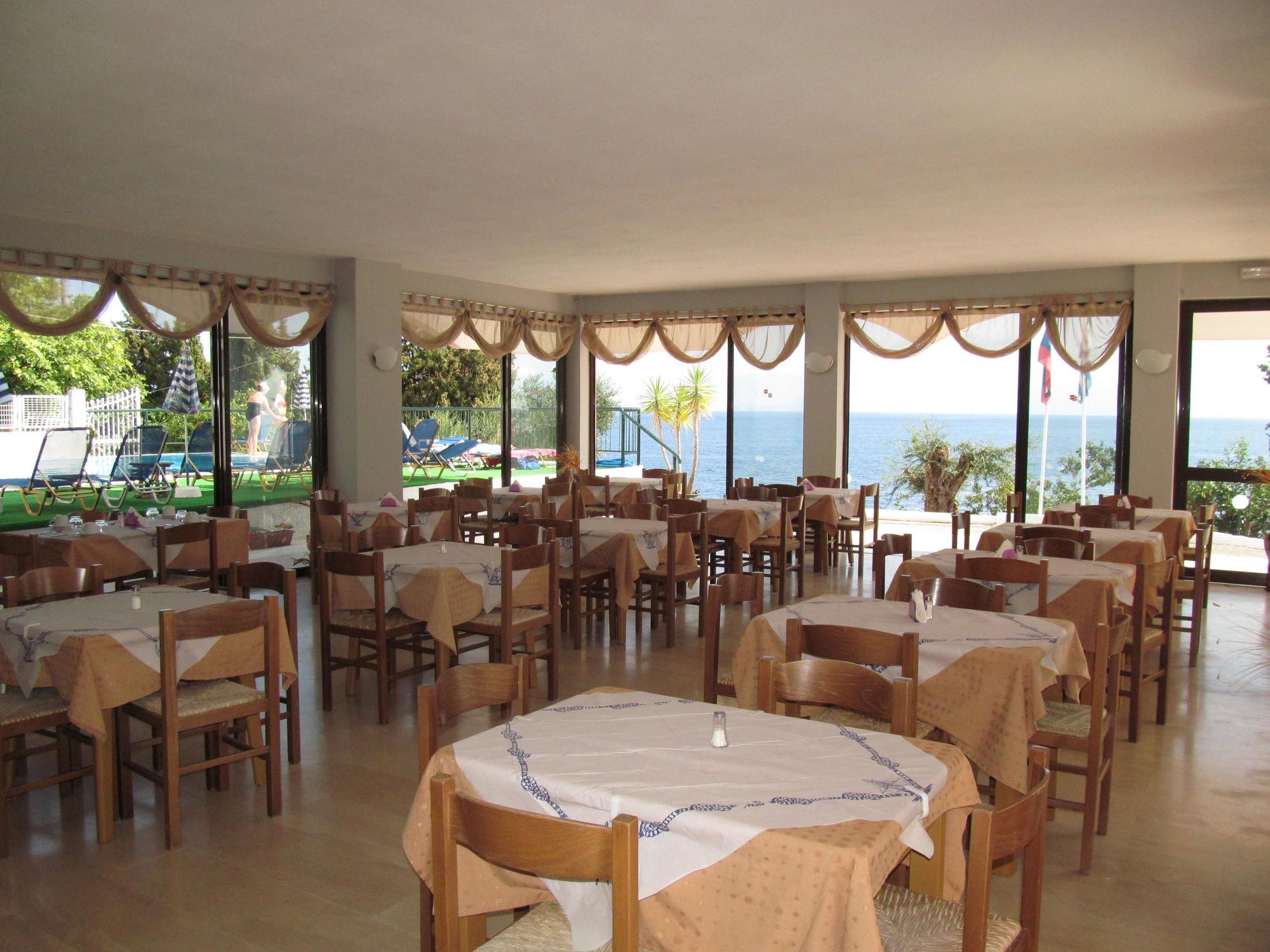 Karina Hotel Μπενίτσες Εξωτερικό φωτογραφία