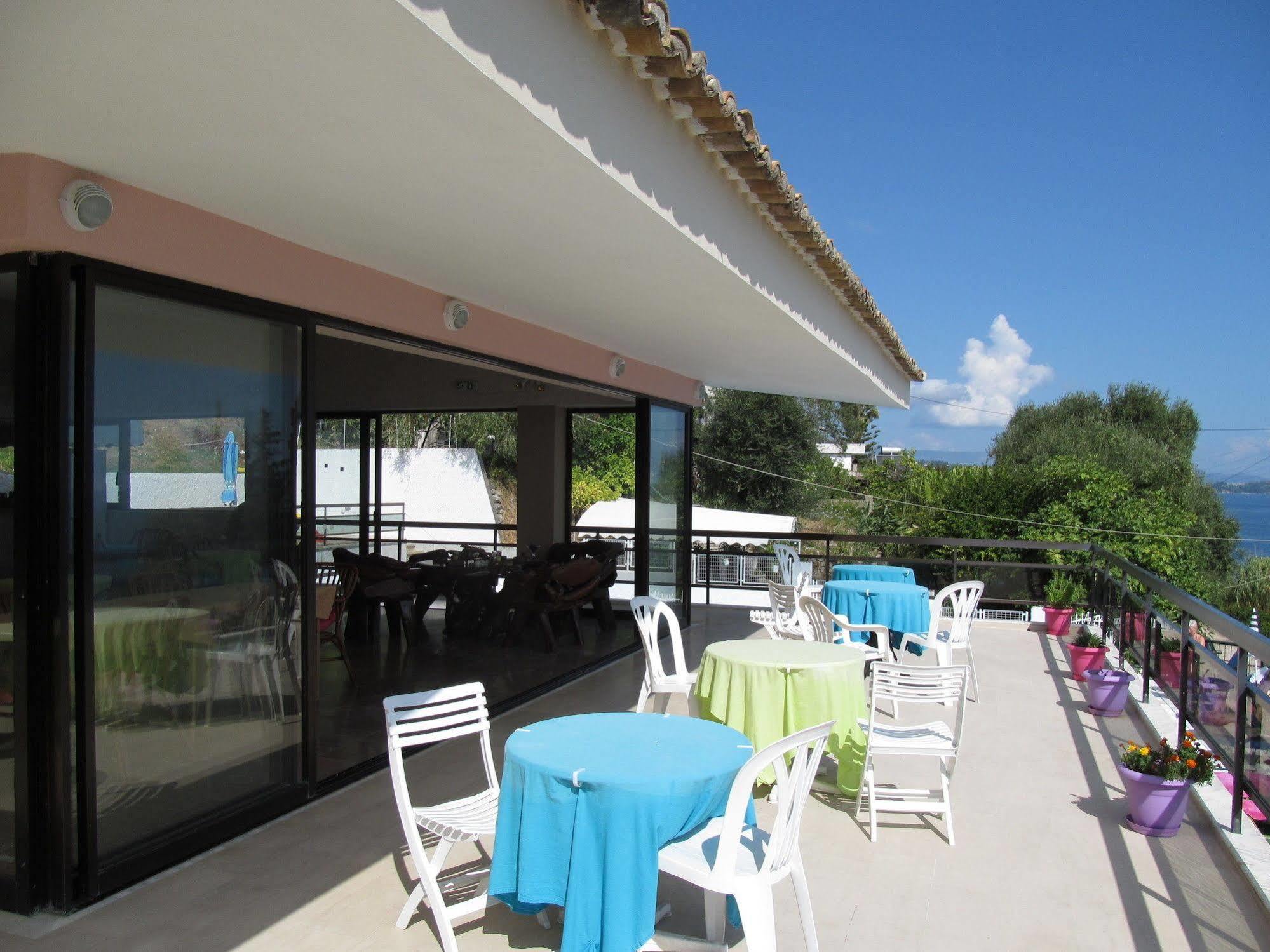 Karina Hotel Μπενίτσες Εξωτερικό φωτογραφία