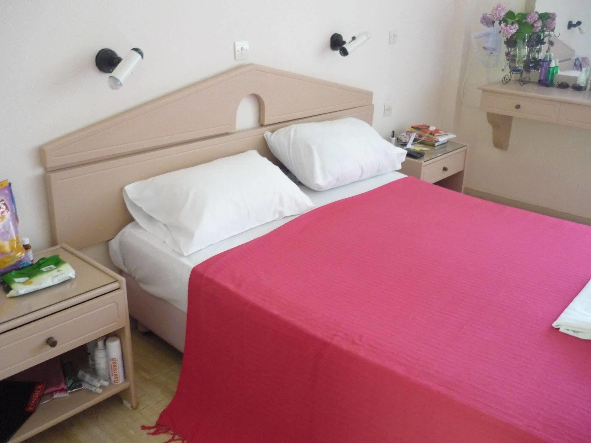 Karina Hotel Μπενίτσες Εξωτερικό φωτογραφία