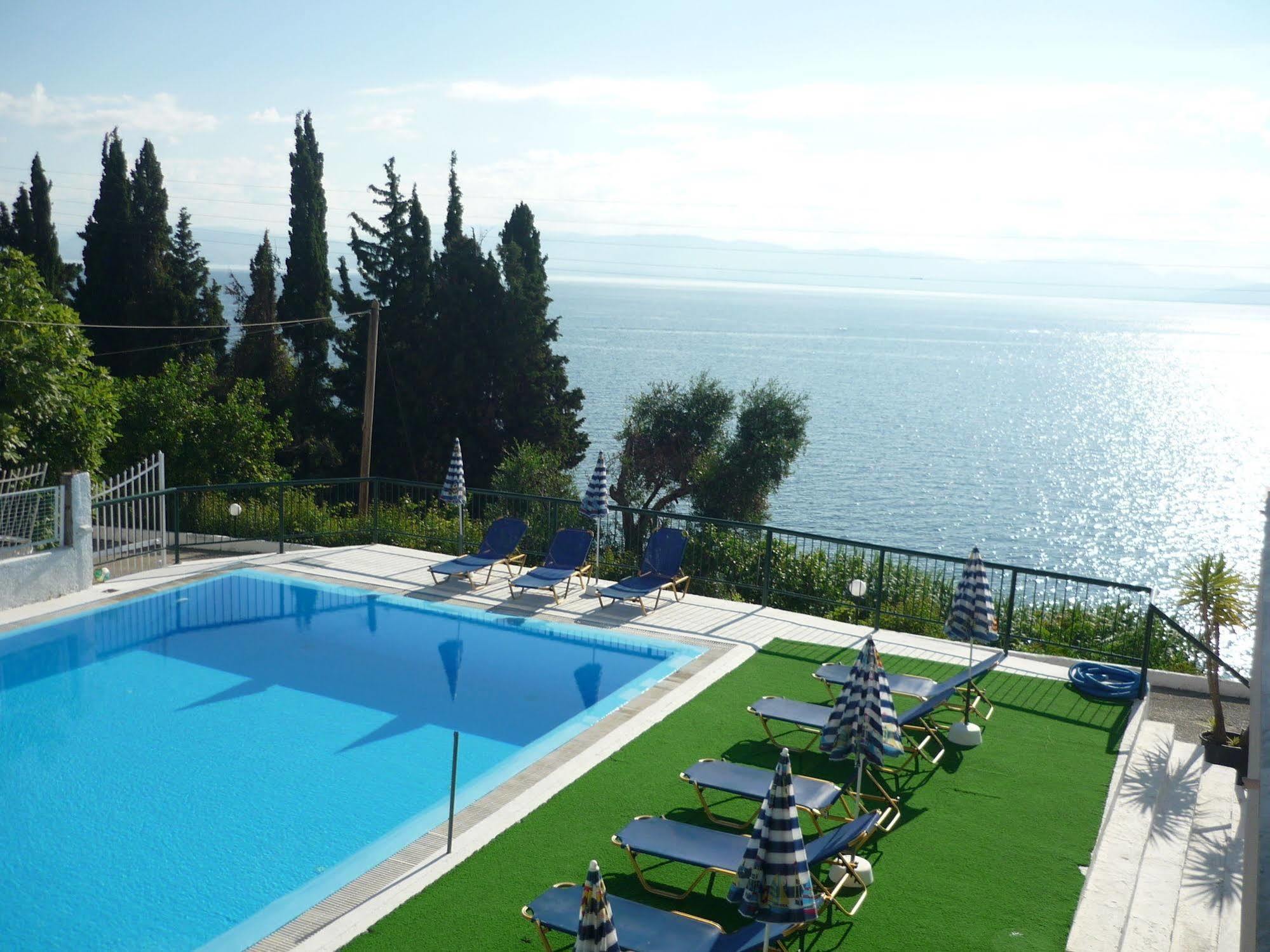 Karina Hotel Μπενίτσες Εξωτερικό φωτογραφία